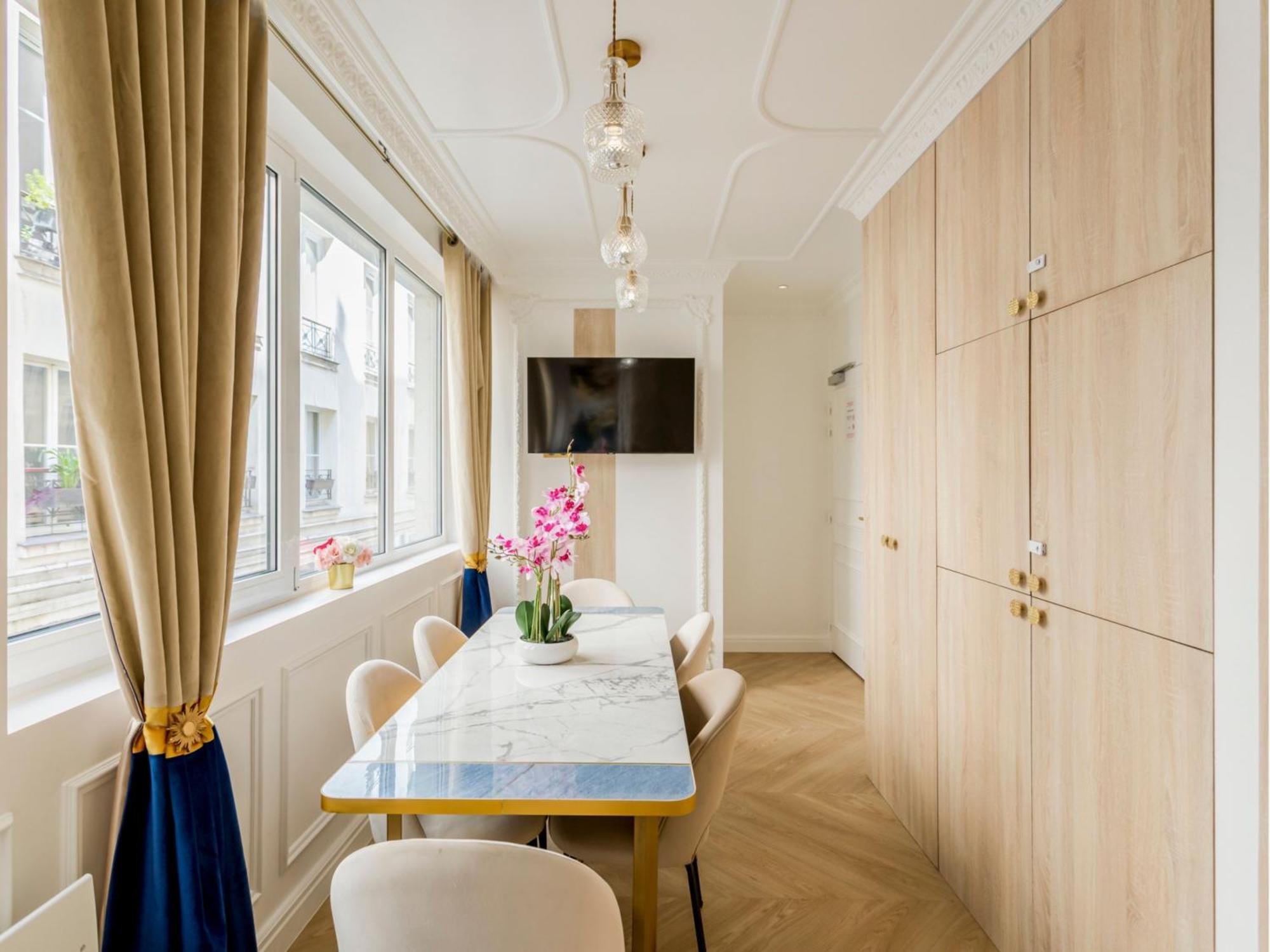 Merveil - Luxury - Marais - Poissonniere * Parijs